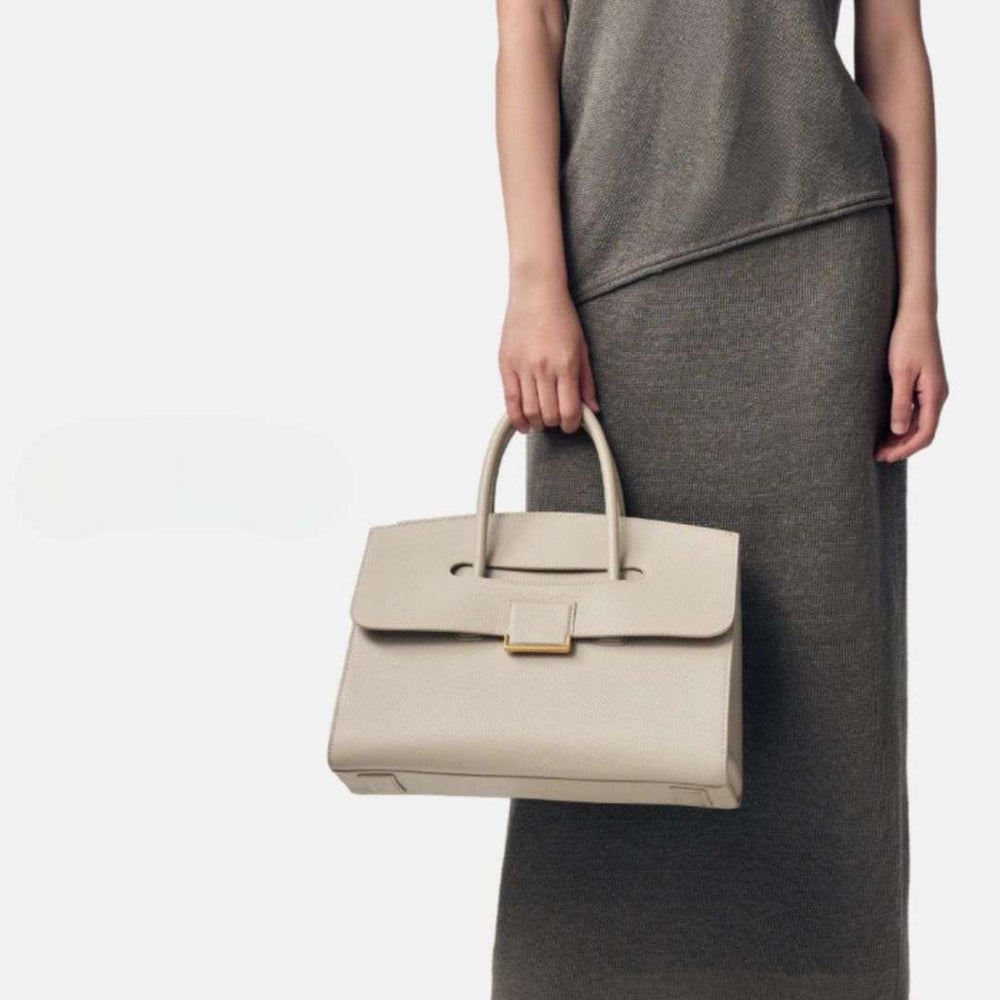 Exploring the Best Soreza Handbags for Everyday Use