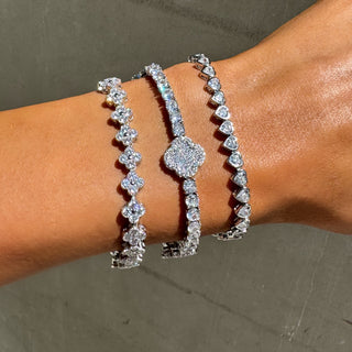 Key Features and Popular Gogo Lush Jewelry Collections