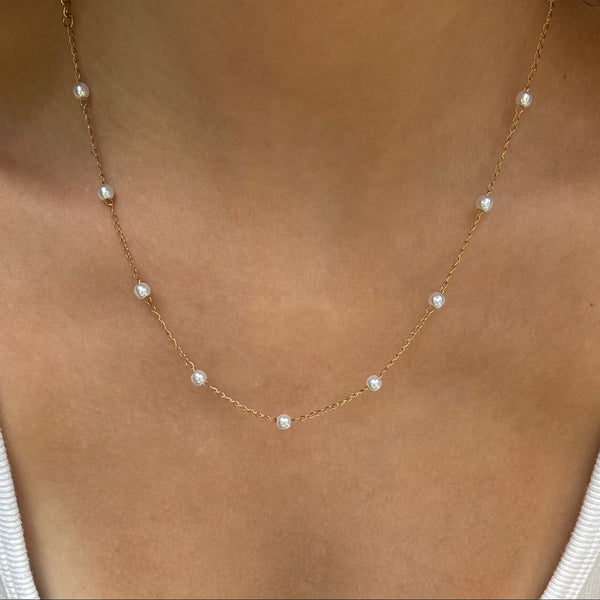 Key Features and Popular Collections of Evryjewels