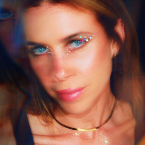 Pros and Cons of Lemonhead LA Glitter Makeup